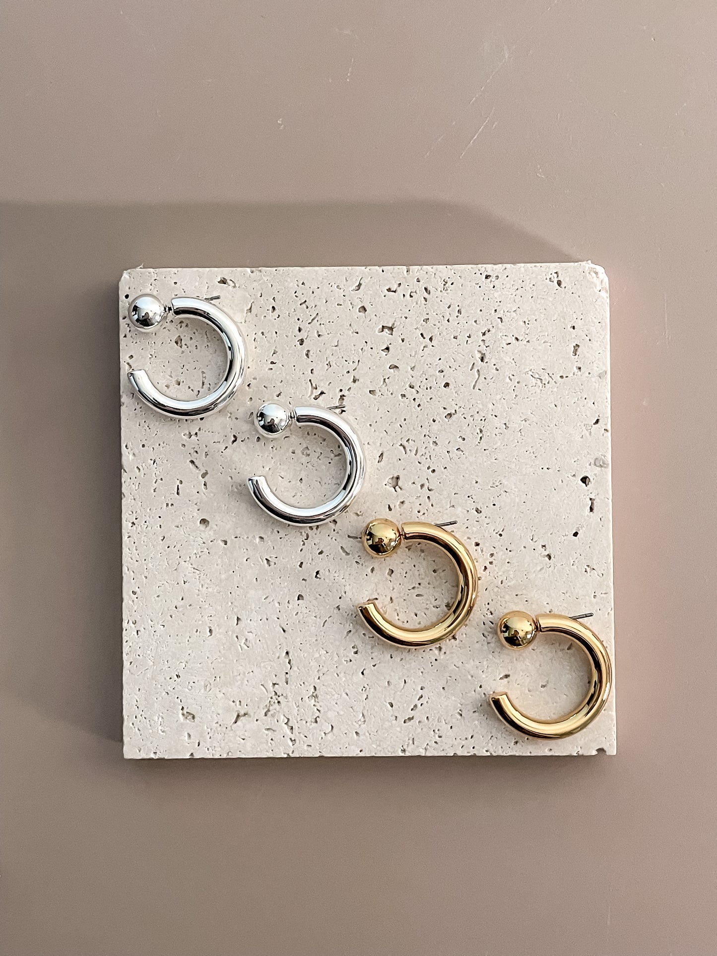 Basic C-Shaped Stud Earrings