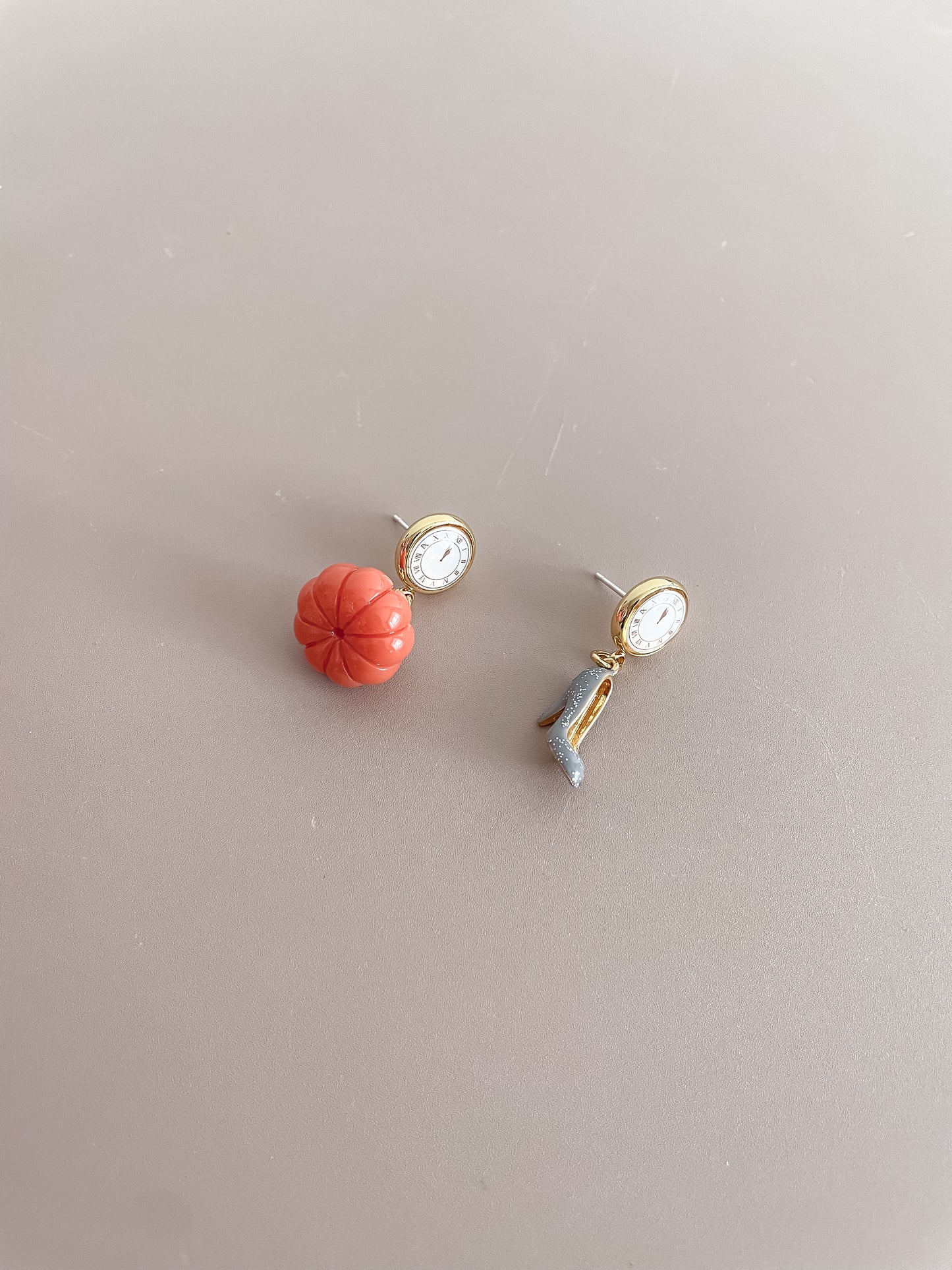 Pumpkin Crystal Shoes Earrings