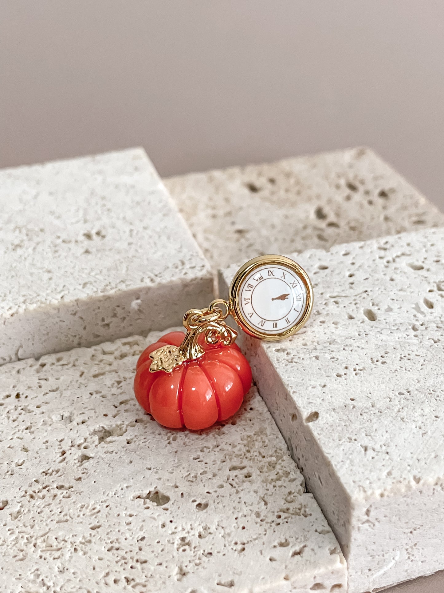 Pumpkin Crystal Shoes Earrings
