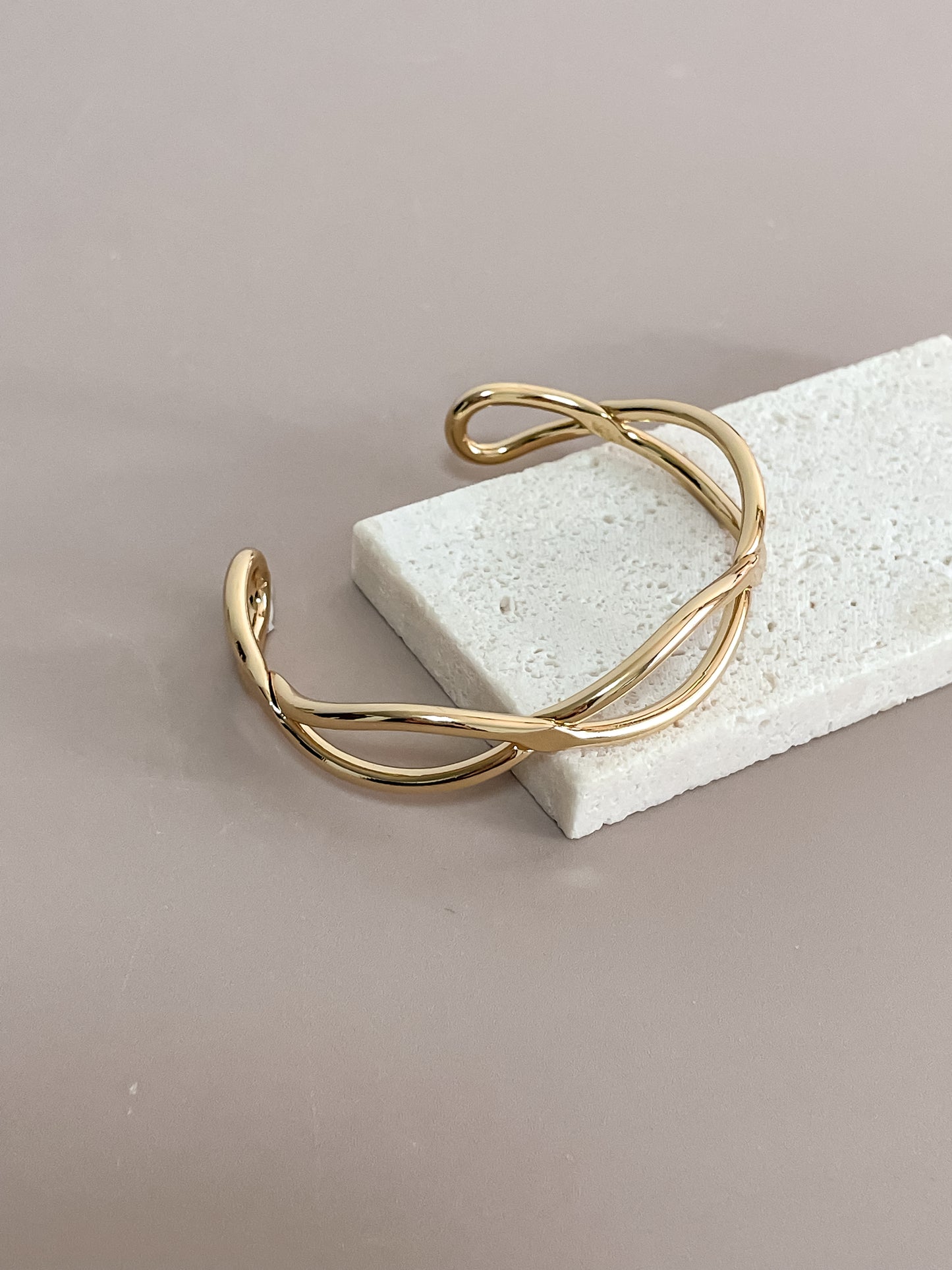 Gold Wire Adjustable Bracelet