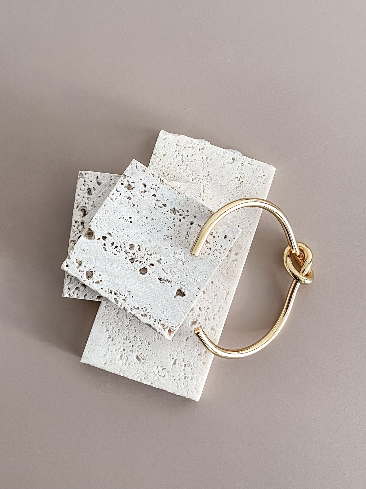 Gold Knot Bracelet