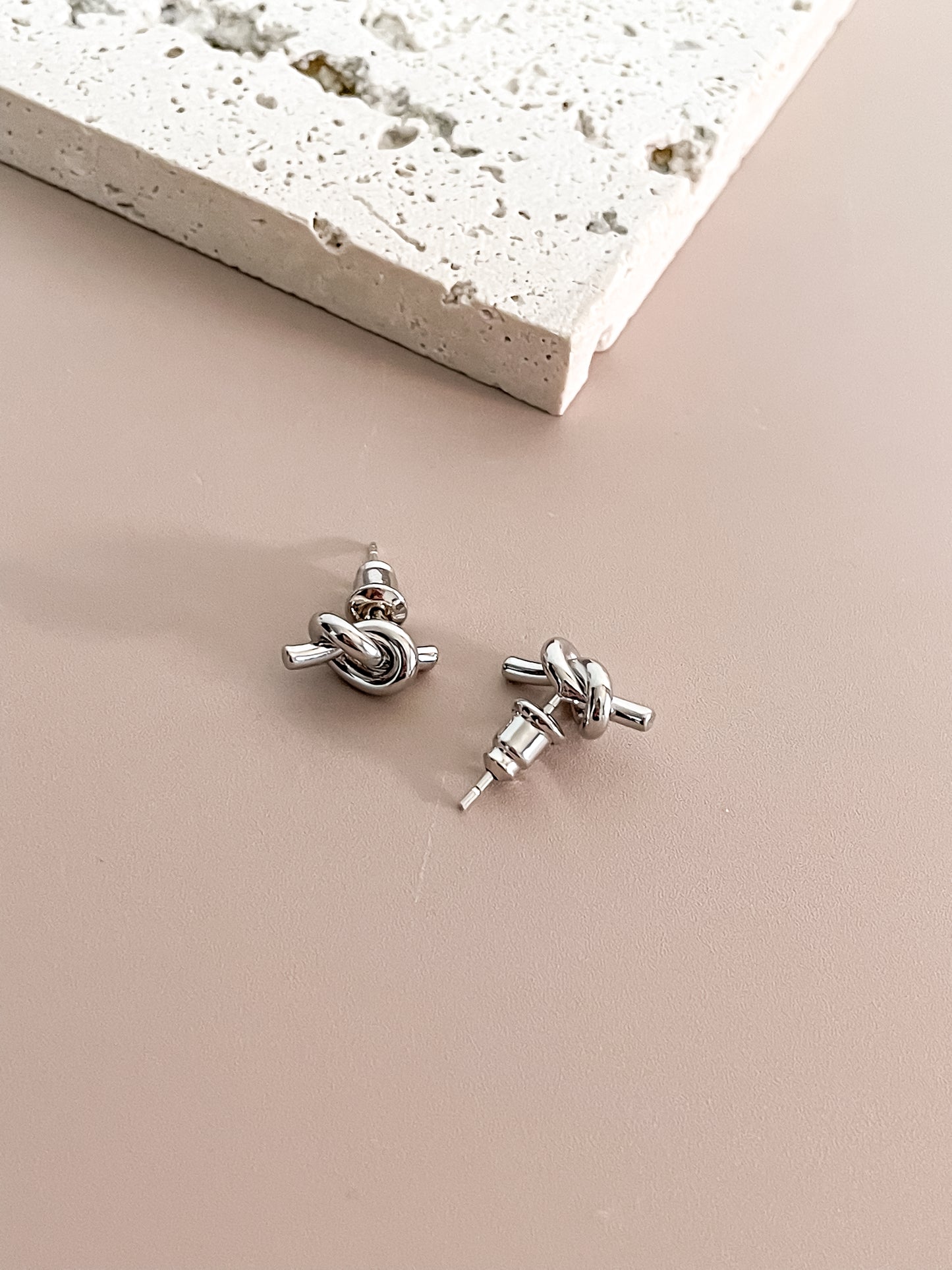 Silver Knot Jewelry Set