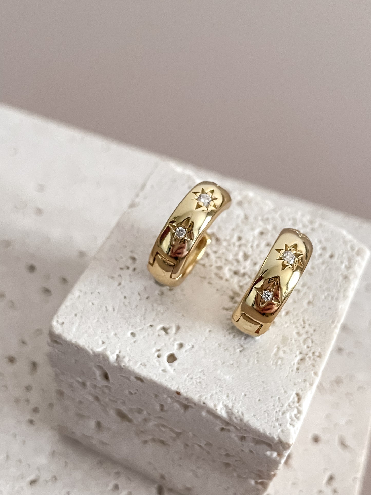 Minimalist Star Zircon Earrings