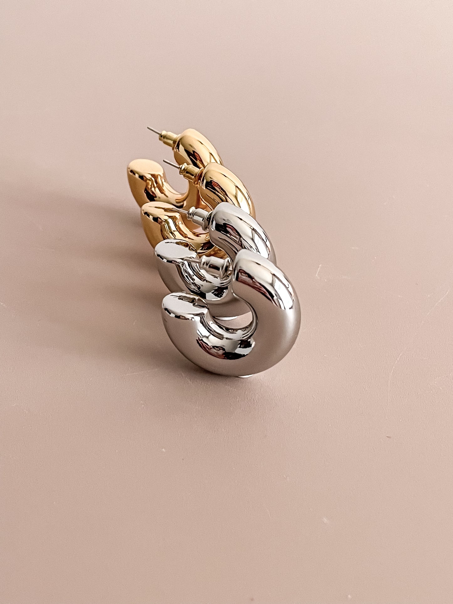 Chunky C-Shape Earrings