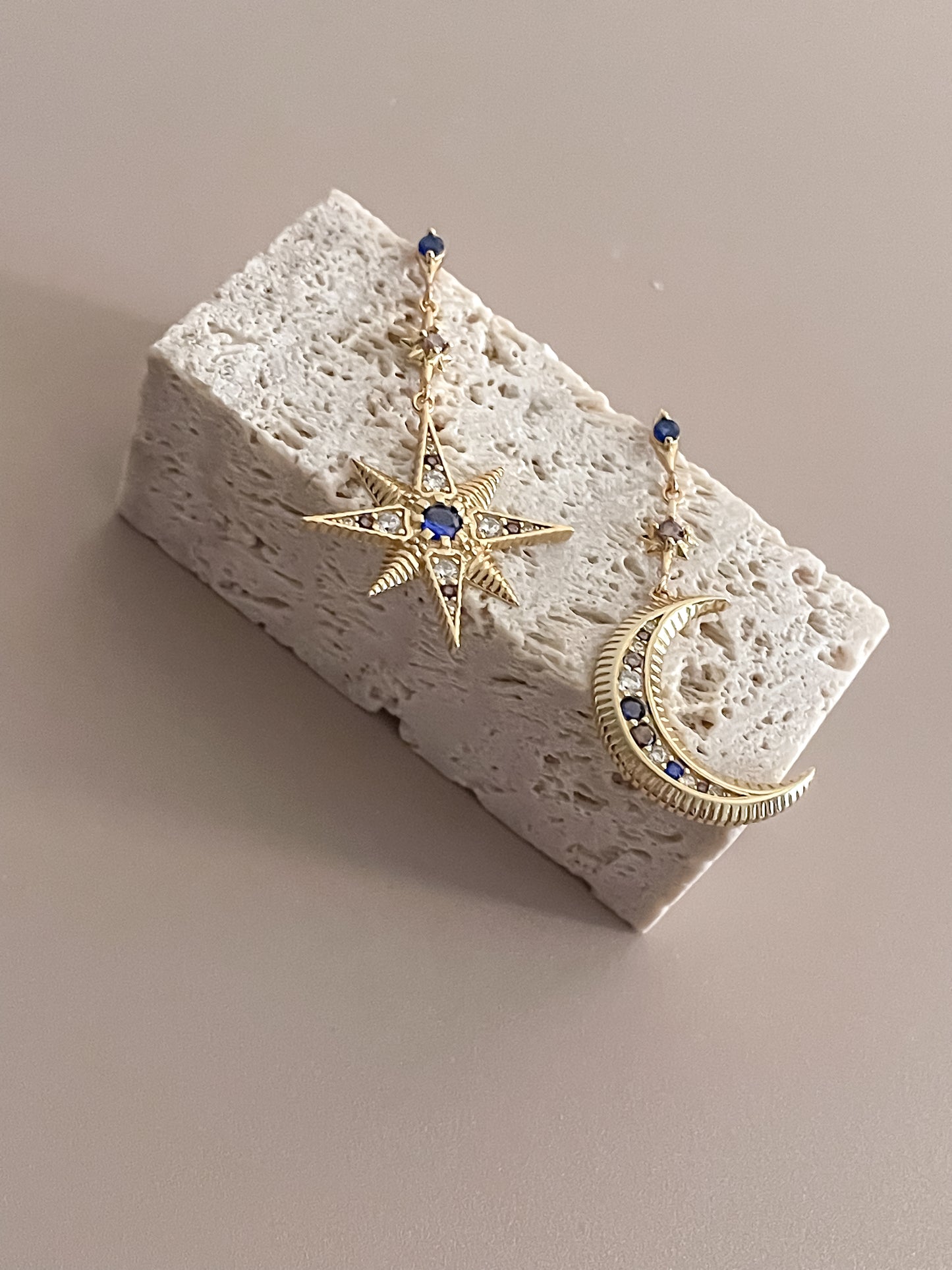 Zirconia Star and Moon Earrings