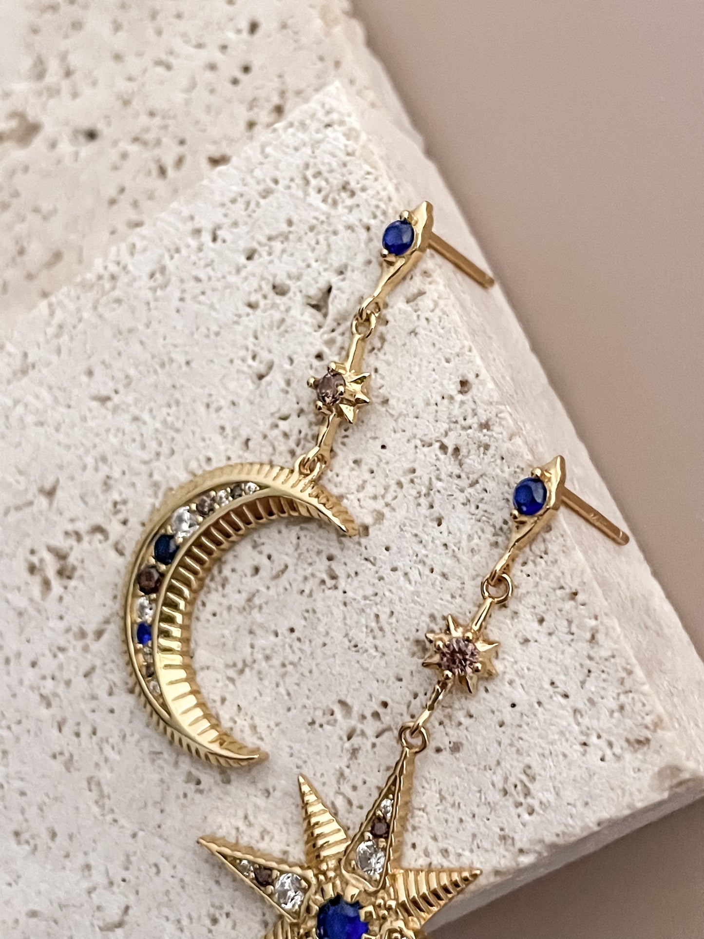 Zirconia Star and Moon Earrings