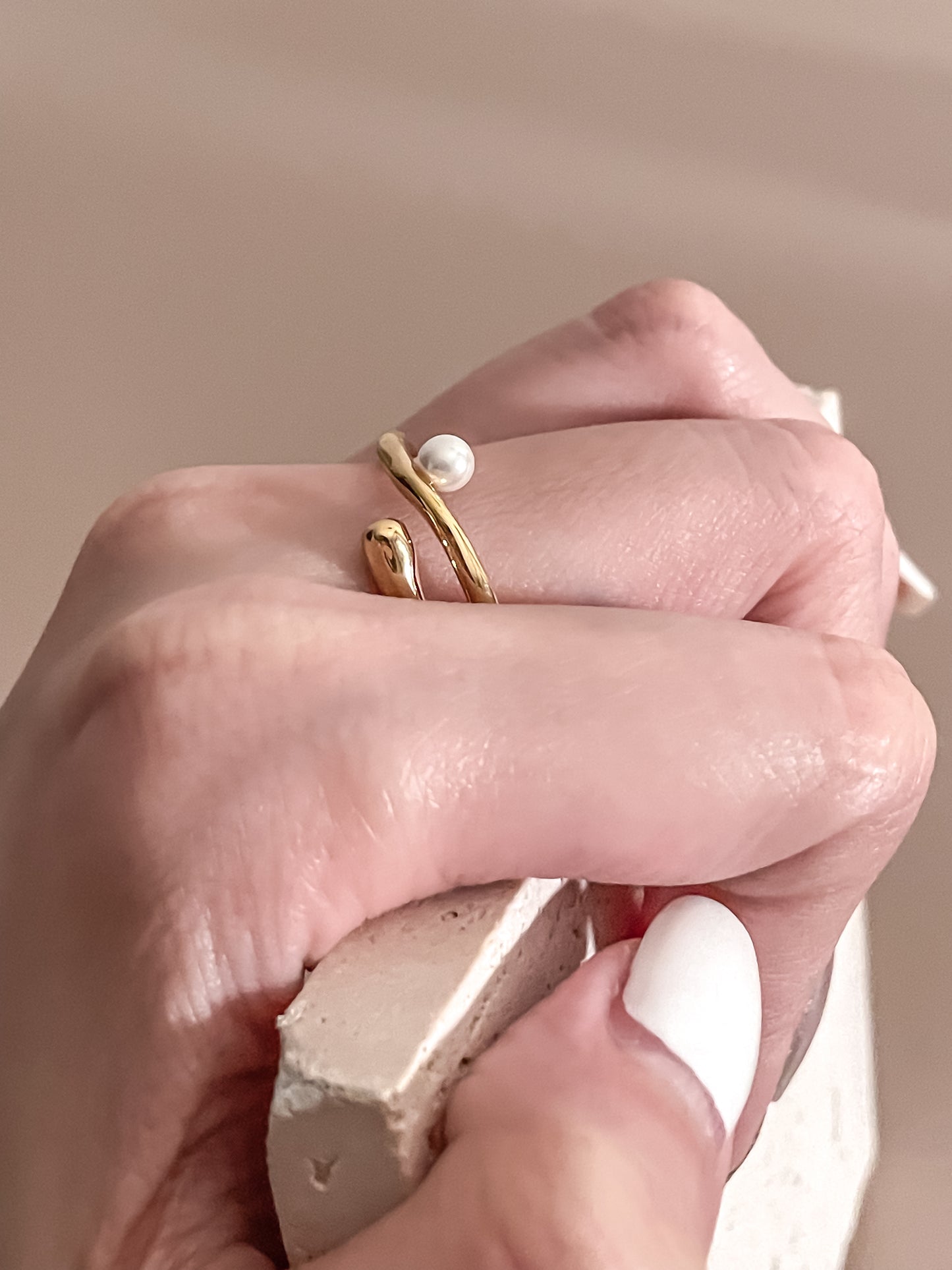 Ripple Pearl Ring