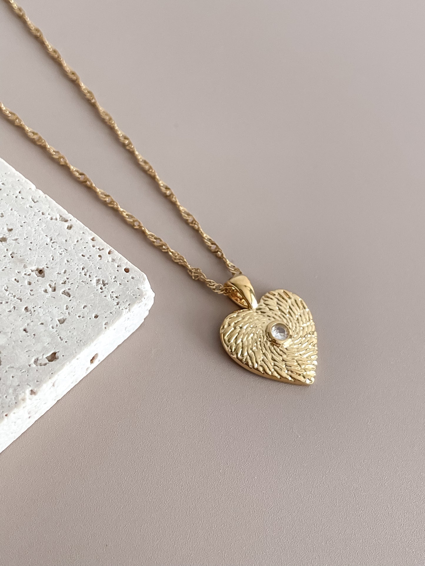 Zirconia Textured Heart Necklace