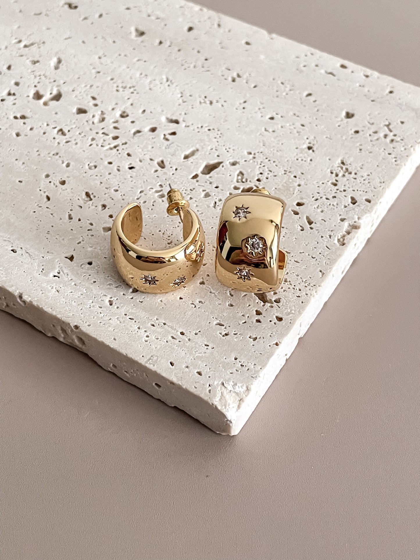 Chunky C-shape Zircon Earrings