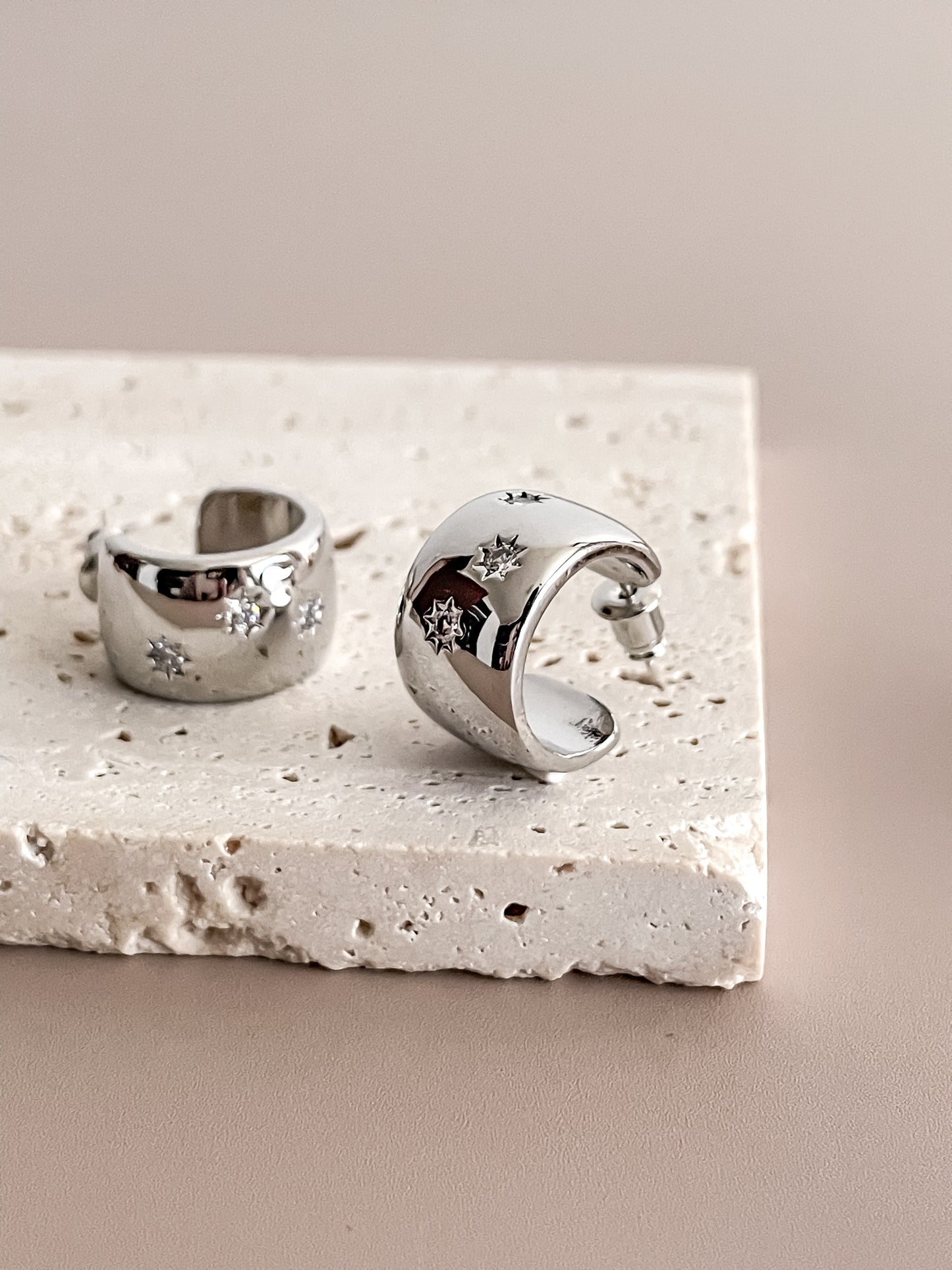 Chunky C-shape Zircon Earrings