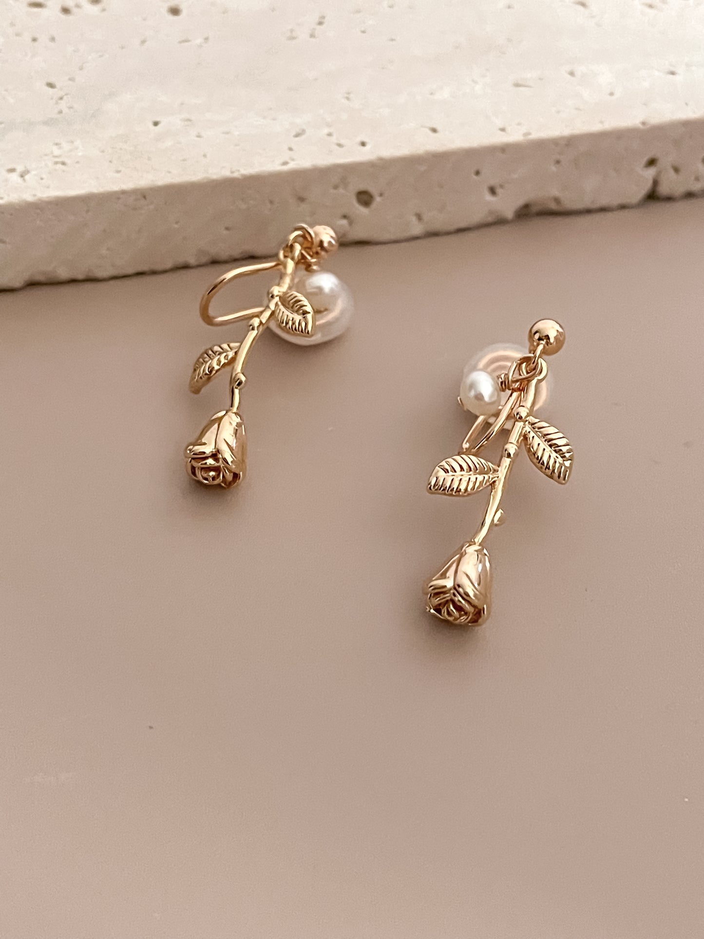 Romantic 14K Gold Plated Rose Stem w/ Freshwater Pearl Pendant Earrings