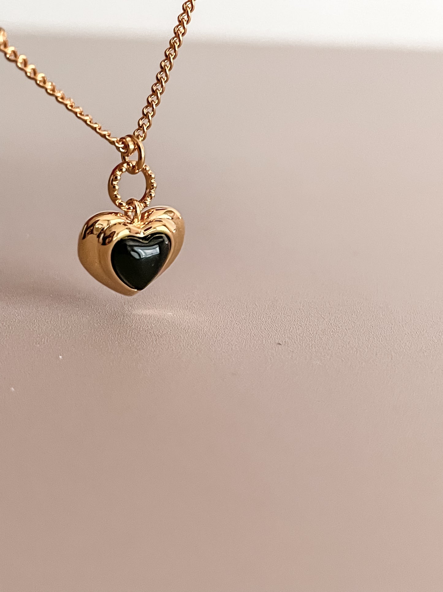 Classic Black Heart Necklace 18K Gold Plated Heart Shaped Onyx Necklaces