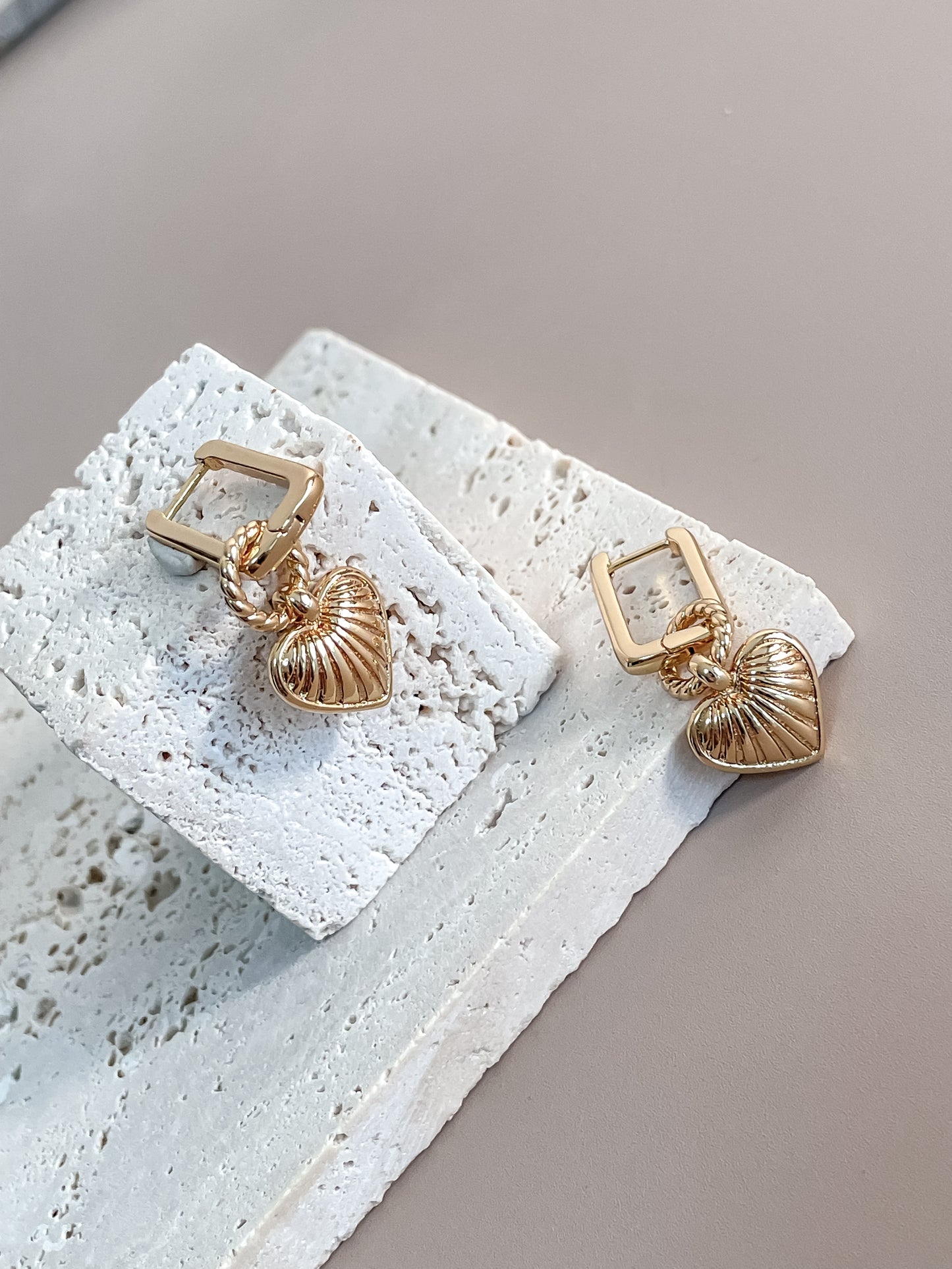 Ridge Heart Pendant Earrings