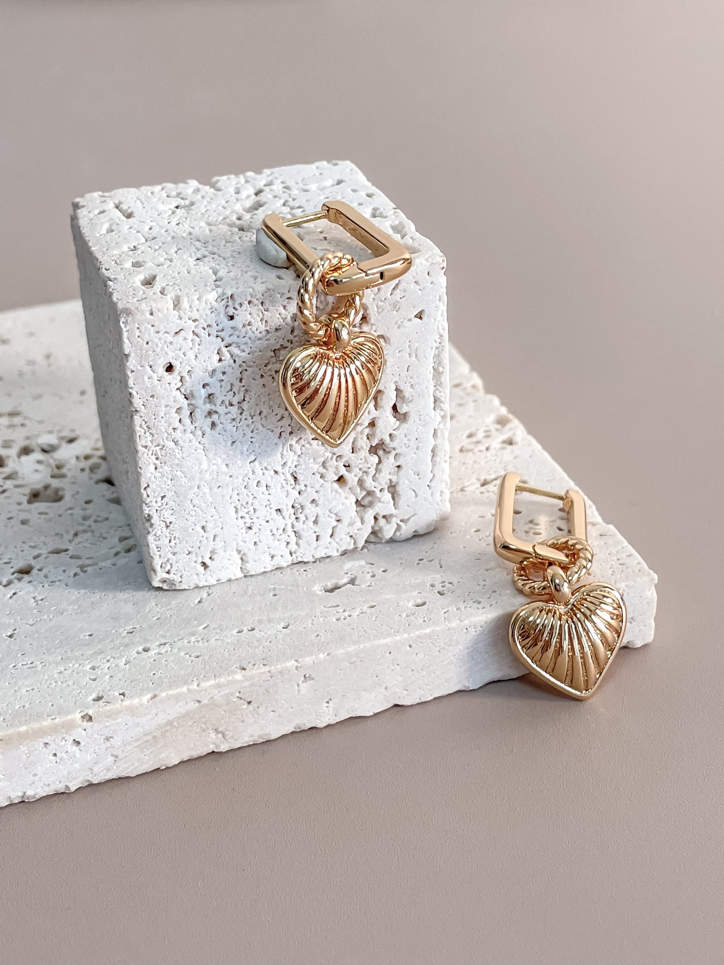 Ridge Heart Pendant Earrings