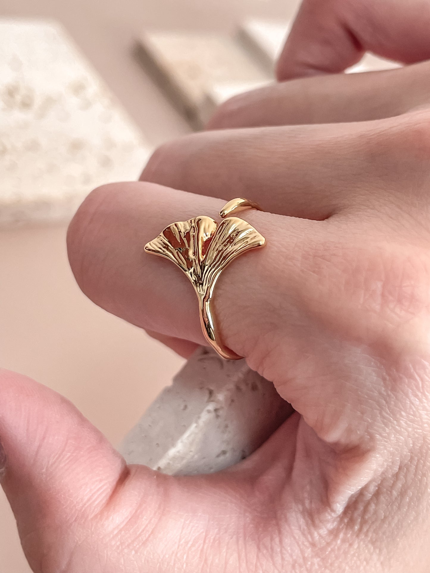 Ginkgo Leaf Open Ring