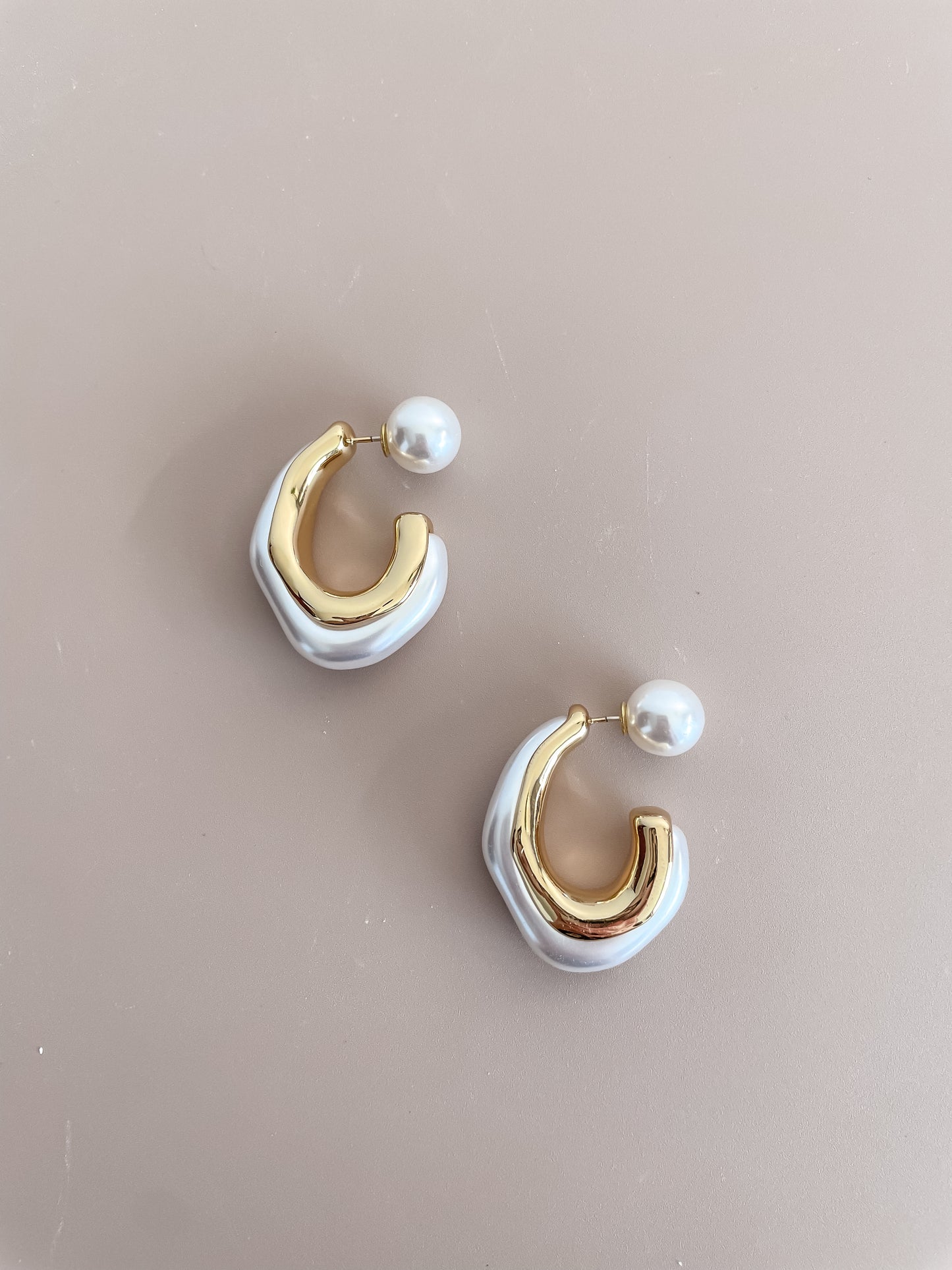 C-Shaped Pearl Earrings