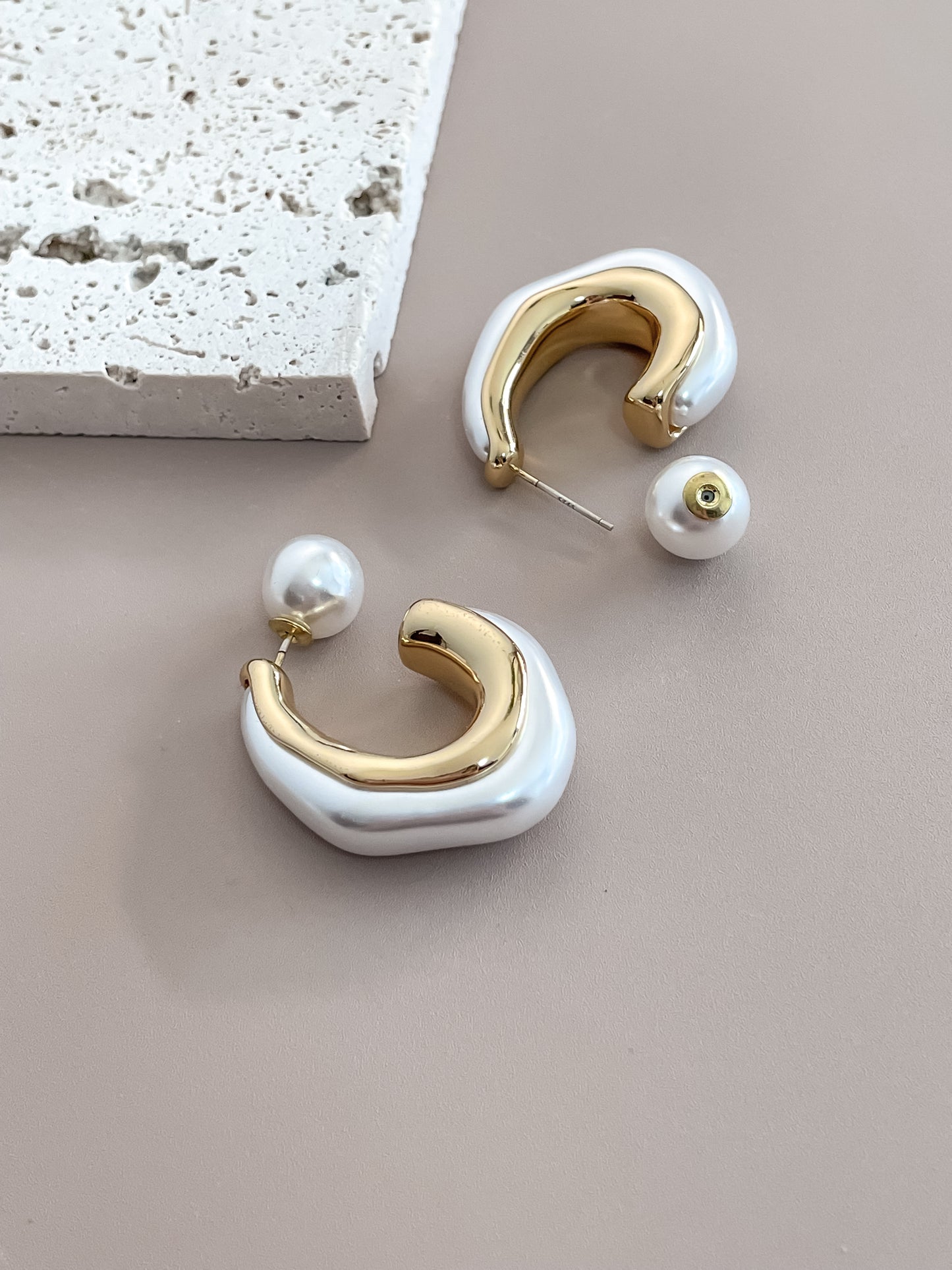C-Shaped Pearl Earrings