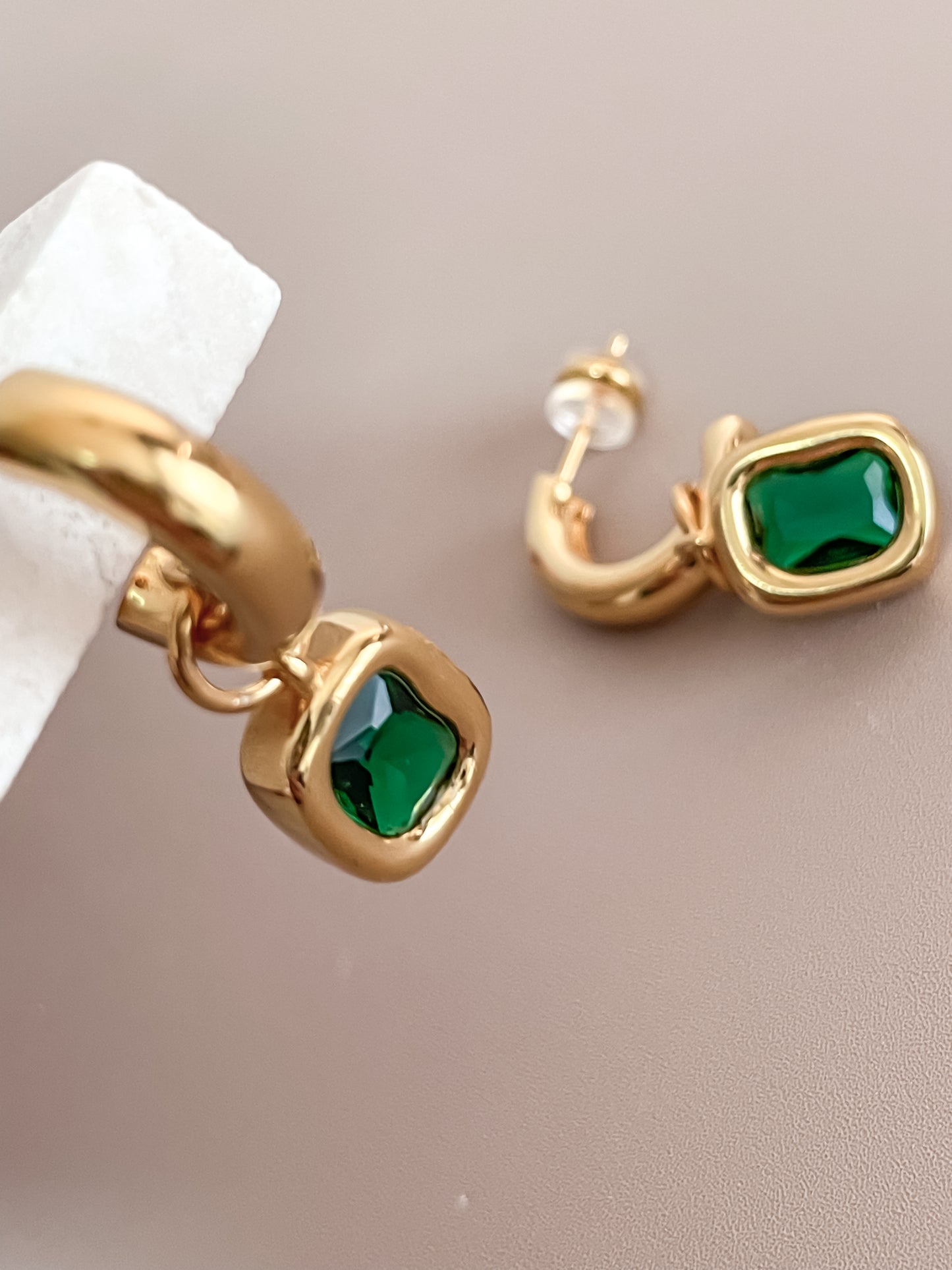 Square Emerald Pendant C-Shape Earrings