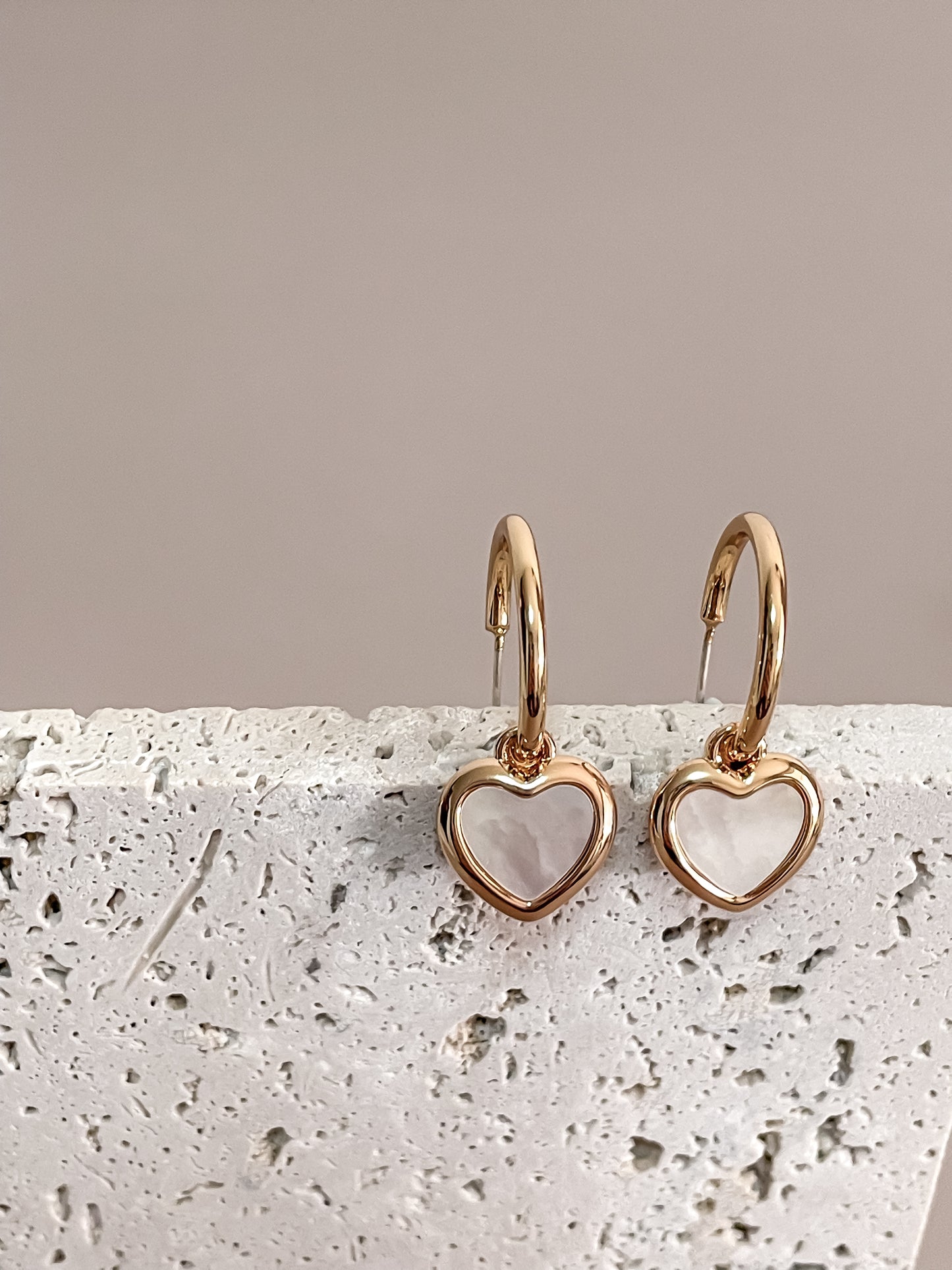 Mother of Pearl Heart C-shaped Hoop Earrings