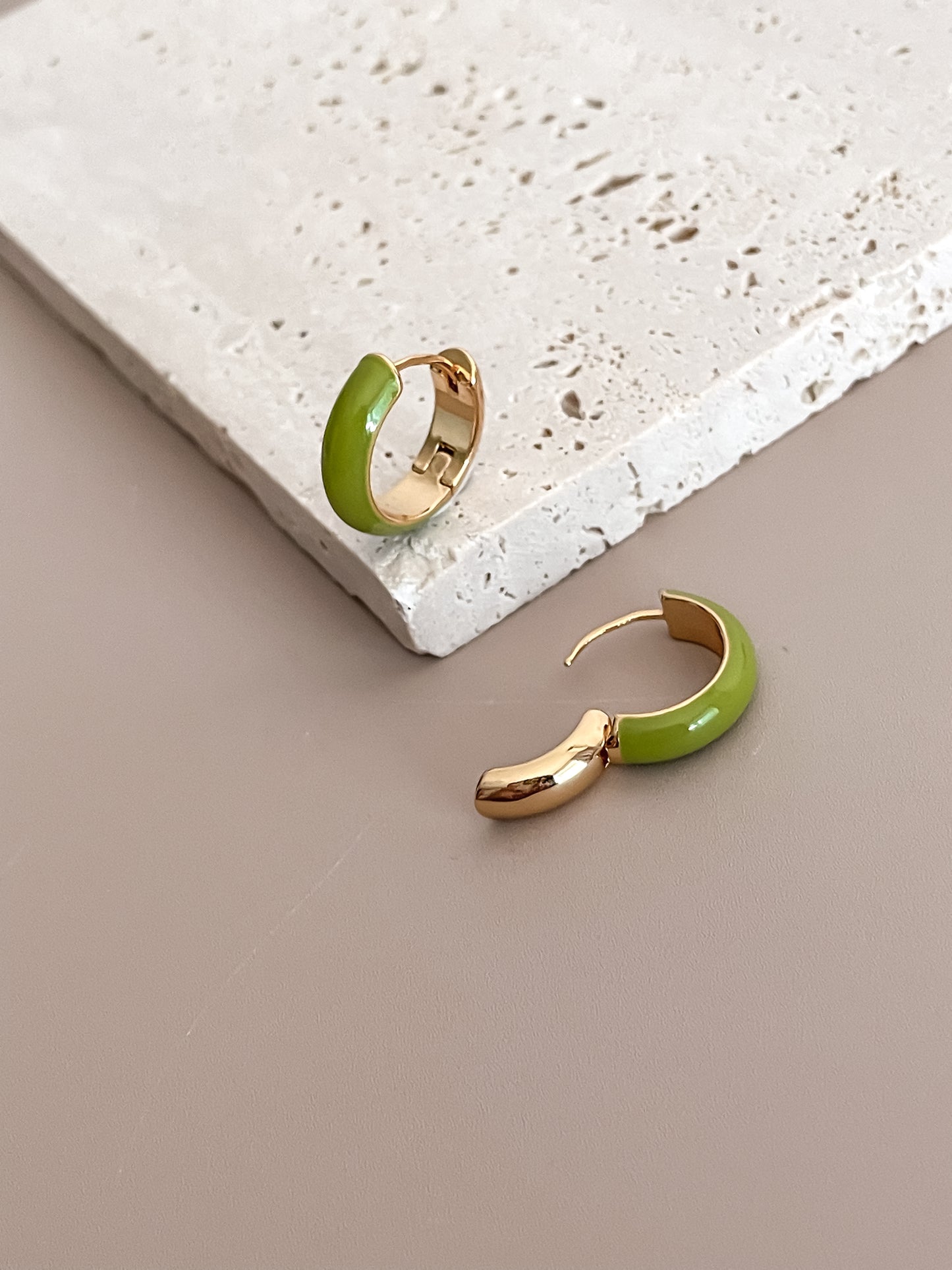 Basic Enamel Hoop Earrings
