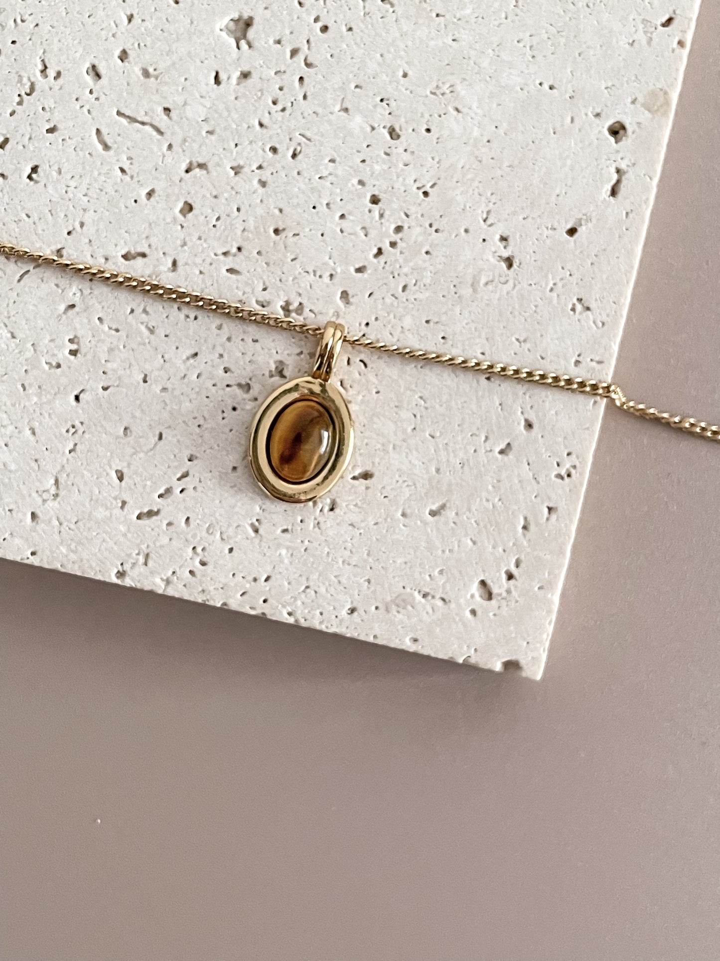 Oval Tiger's Eye Pendant Necklace