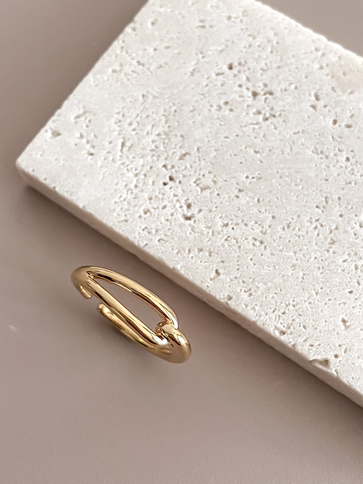 Gold Knot Ring