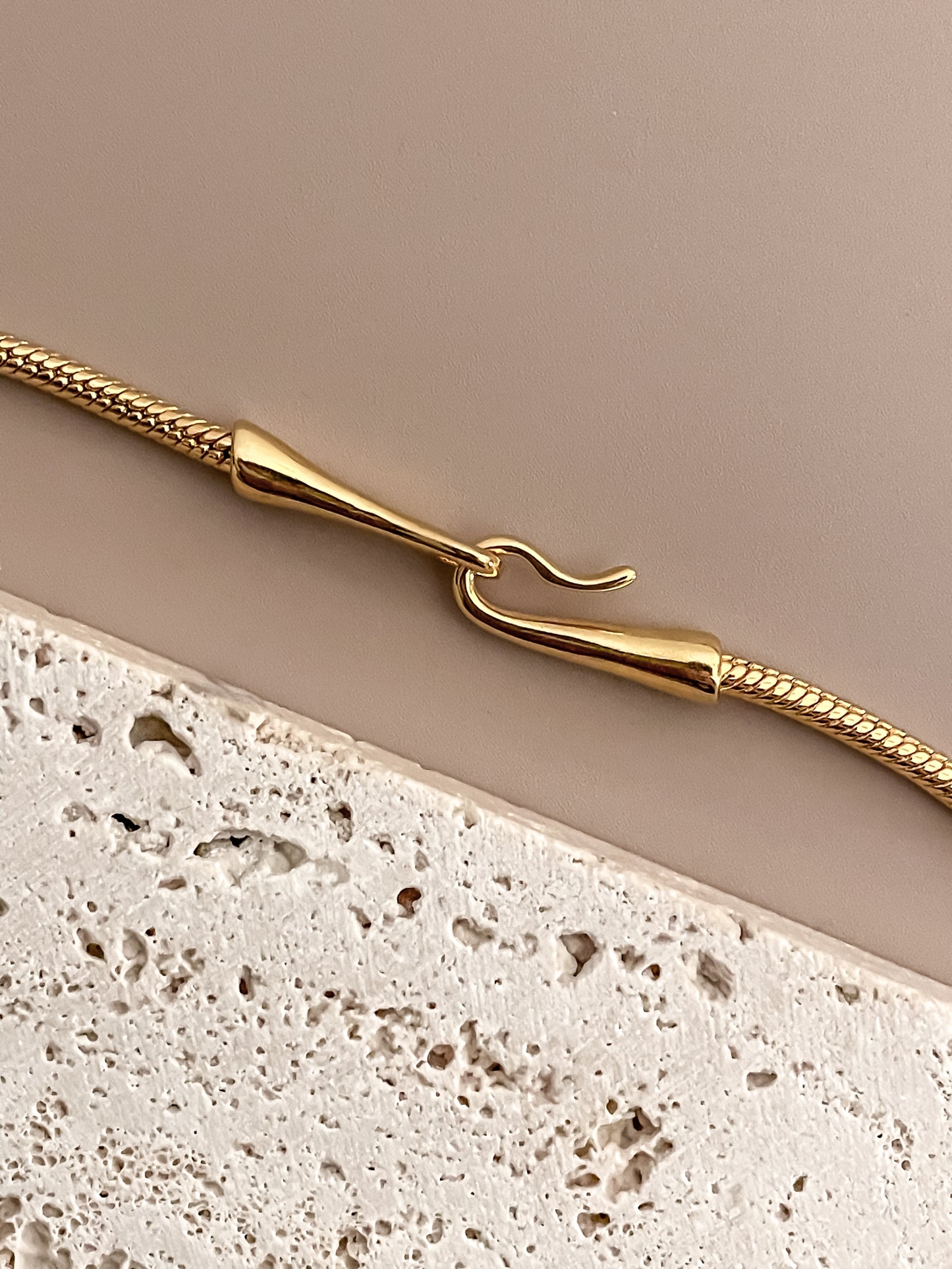 Minimalist Unique Hook Closure 18K Gold Plated Snake Chain