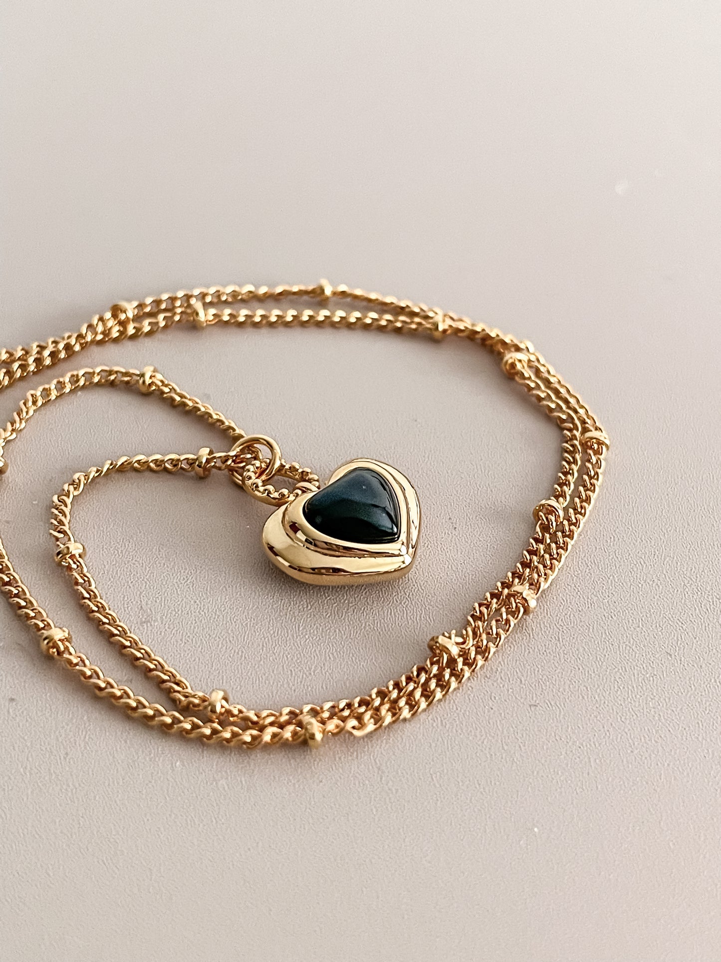 Classic Black Heart Necklace 18K Gold Plated Heart Shaped Onyx Necklaces