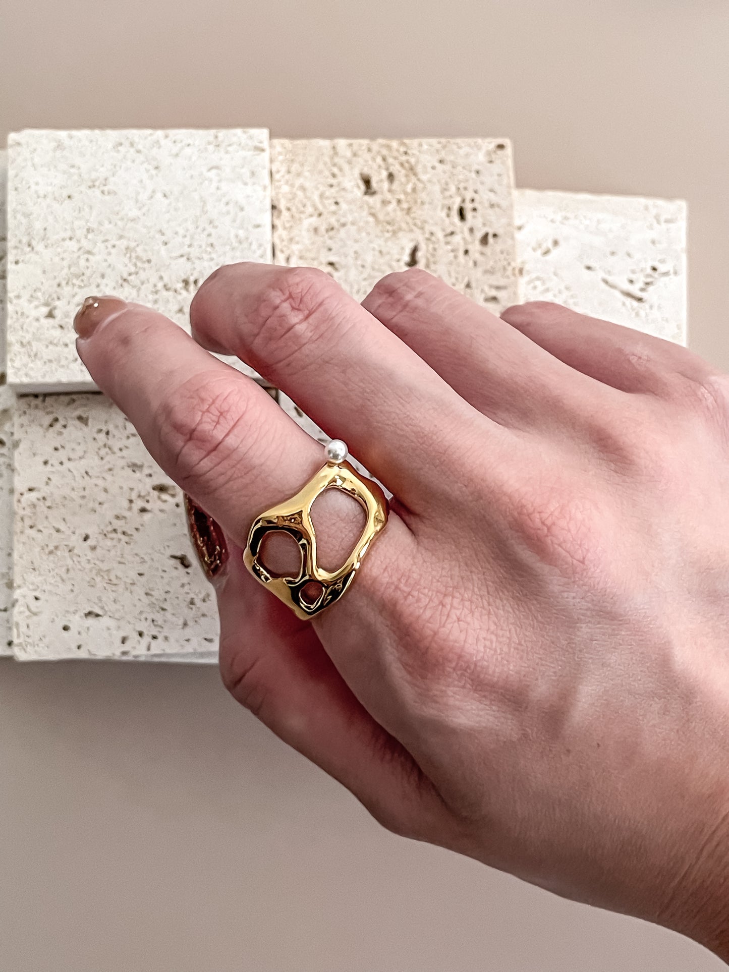 Irregular Cutouts Adjustable Ring