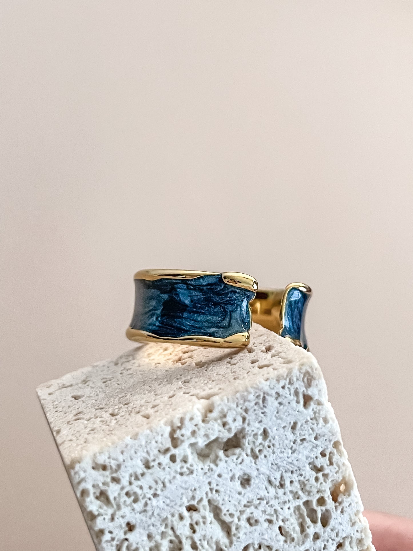 Irregular Enamel Ring