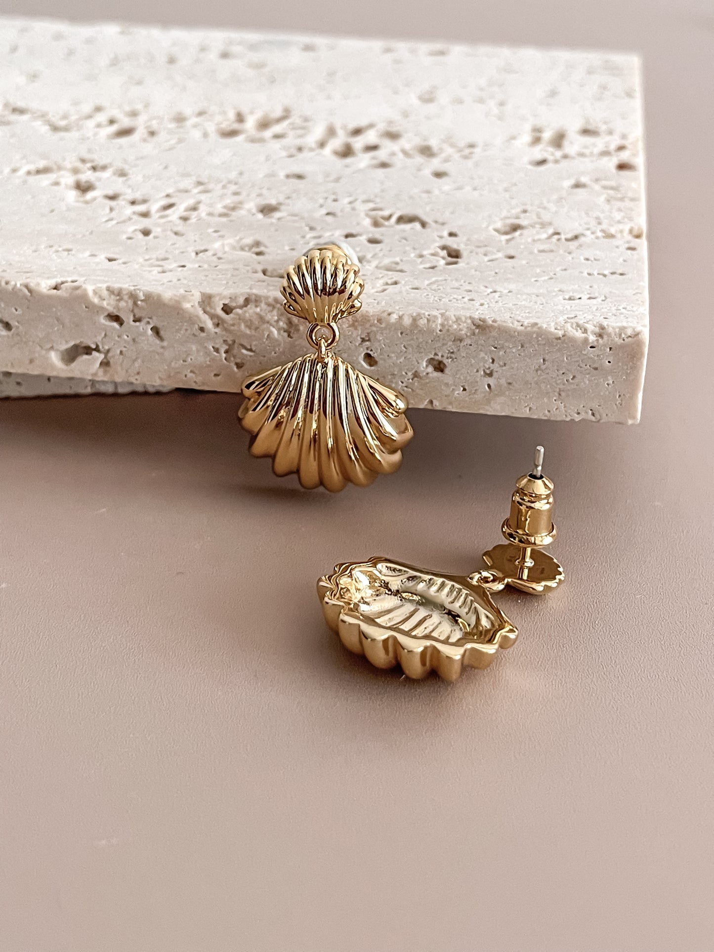 Fan-Shaped Shell Earrings