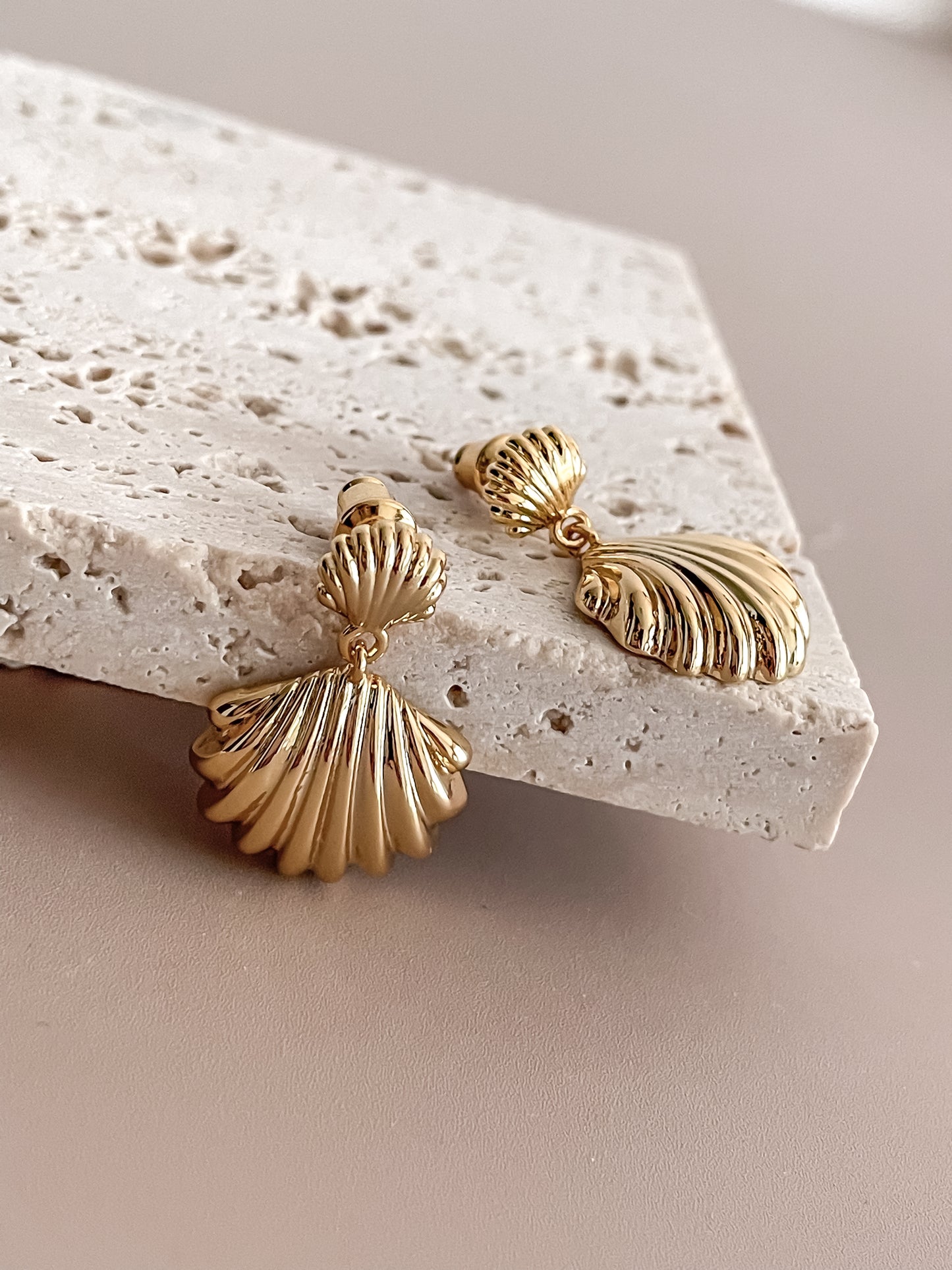 Fan-Shaped Shell Earrings